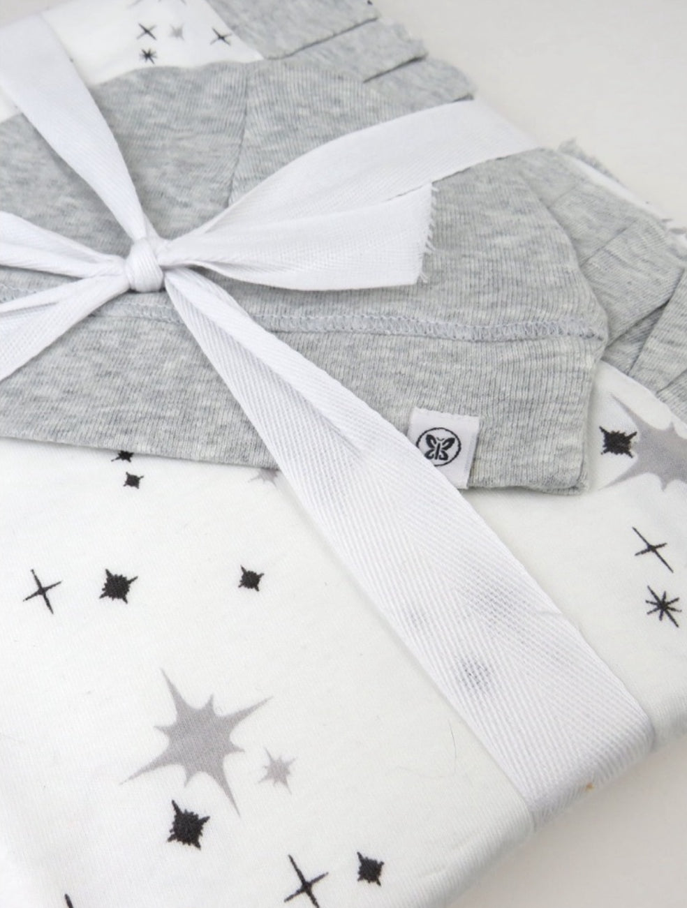 Baby Clothing Boy/Girl Stroller Blanket and Beanie Hat Gift Set