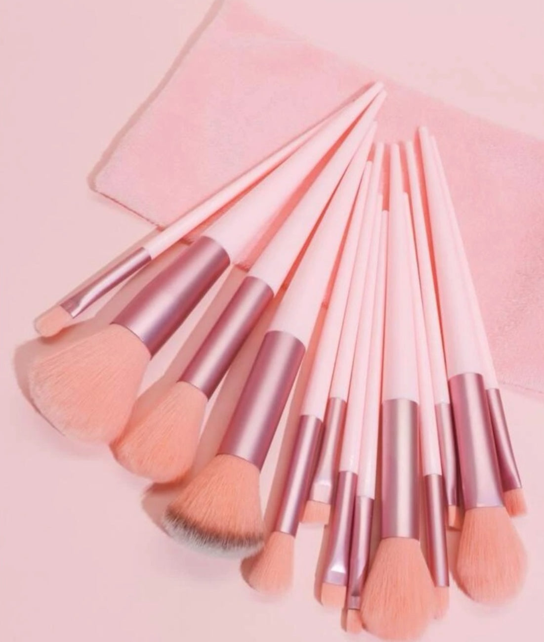 13-Piece Pink Makeup Brushes Set with Easy-to-Use