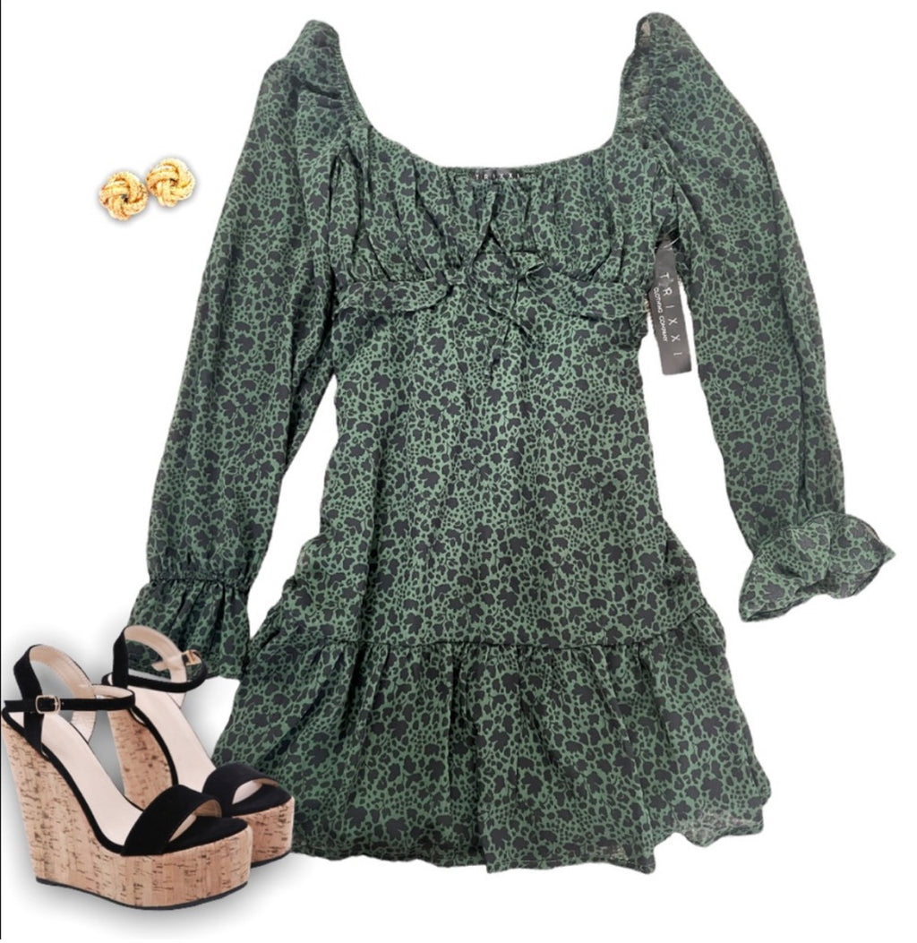TRIXXI  Nadeen Long Sleeve Puff Mini Dress
