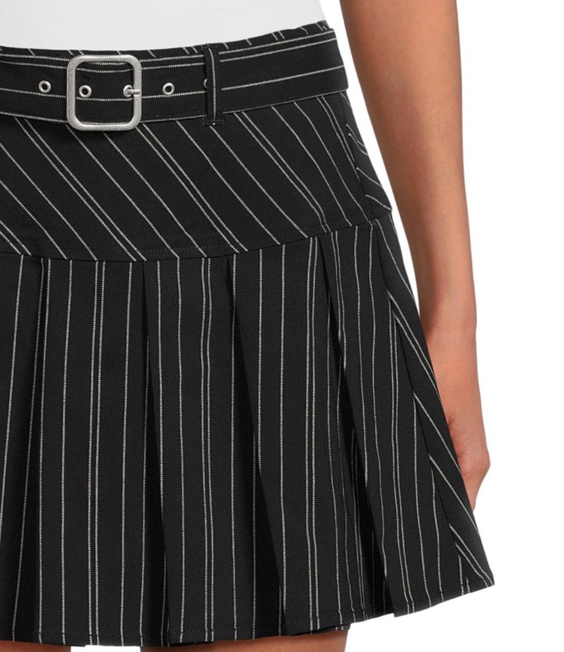 Pleated Skirt with Belt