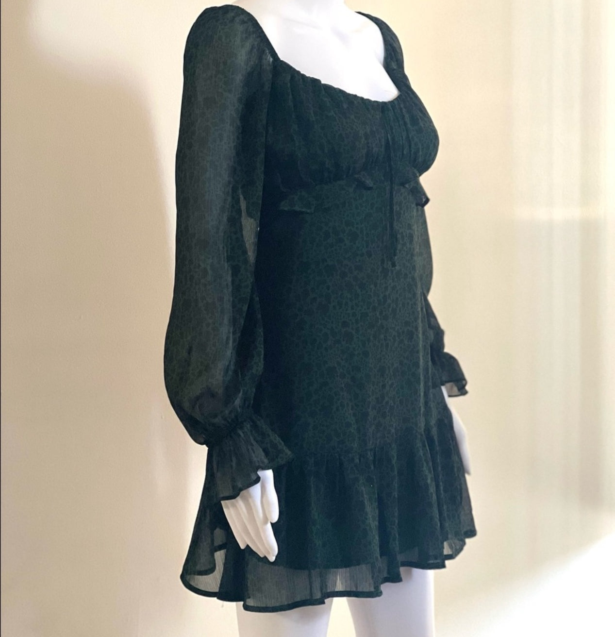 TRIXXI  Nadeen Long Sleeve Puff Mini Dress